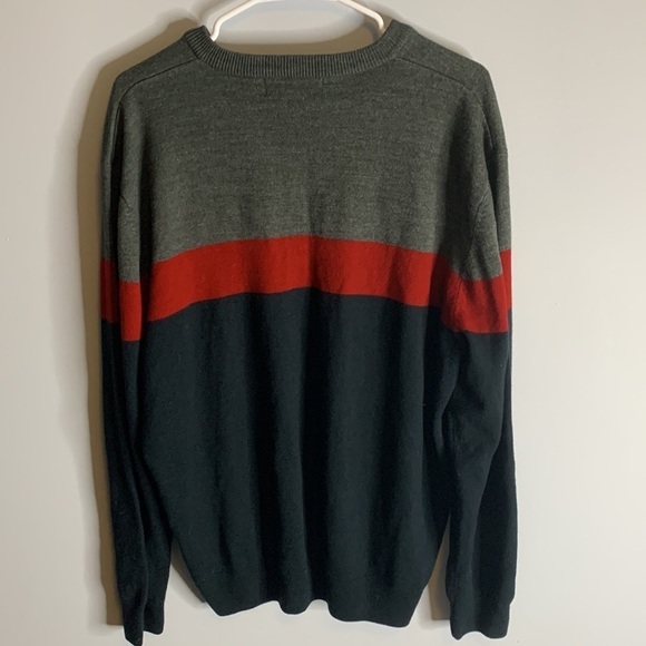 US Polo Assn Men’s Color Block V Neck sweater Size XXL good condition - Picture 4 of 5